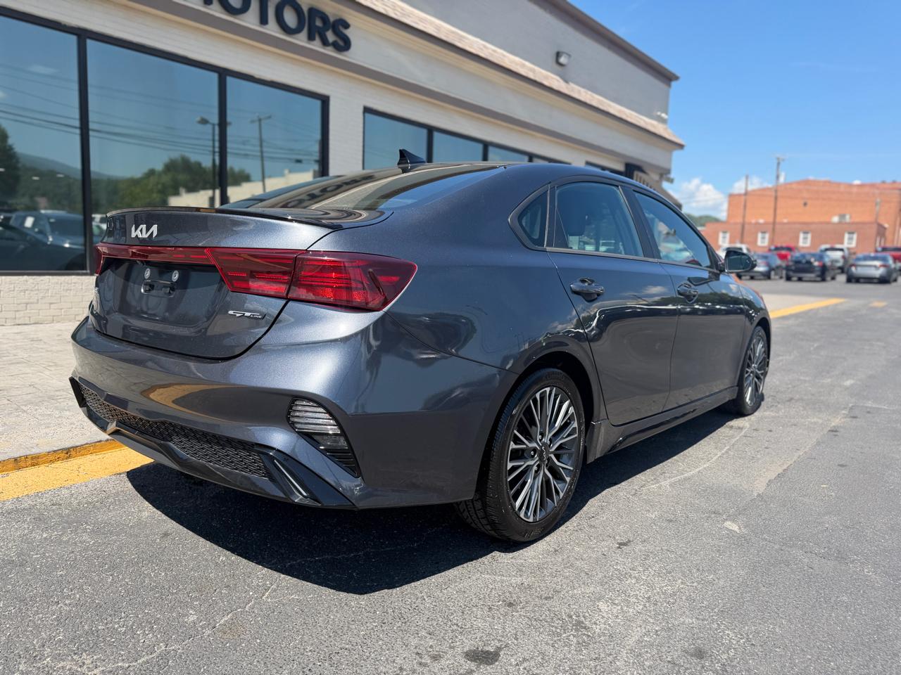 Kia Forte GT-Line IVT 2024