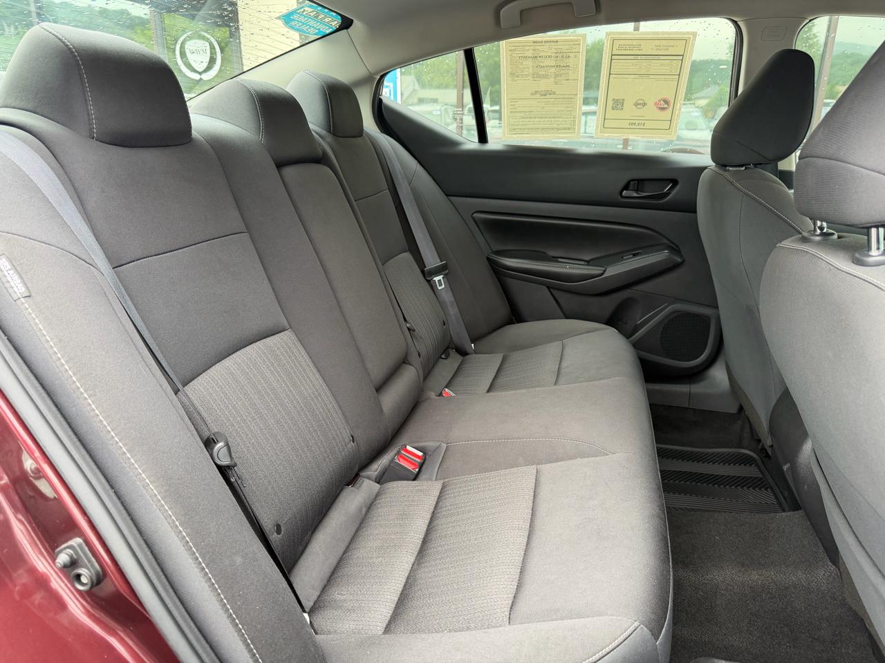 Nissan Altima 2.5 SV Sedan 2024