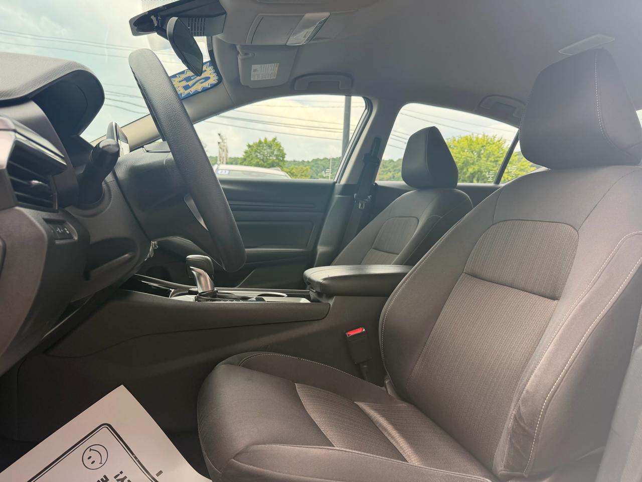 Nissan Altima 2.5 SV Sedan 2024