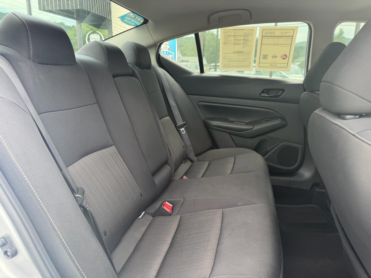 Nissan Altima 2.5 SV Sedan 2024