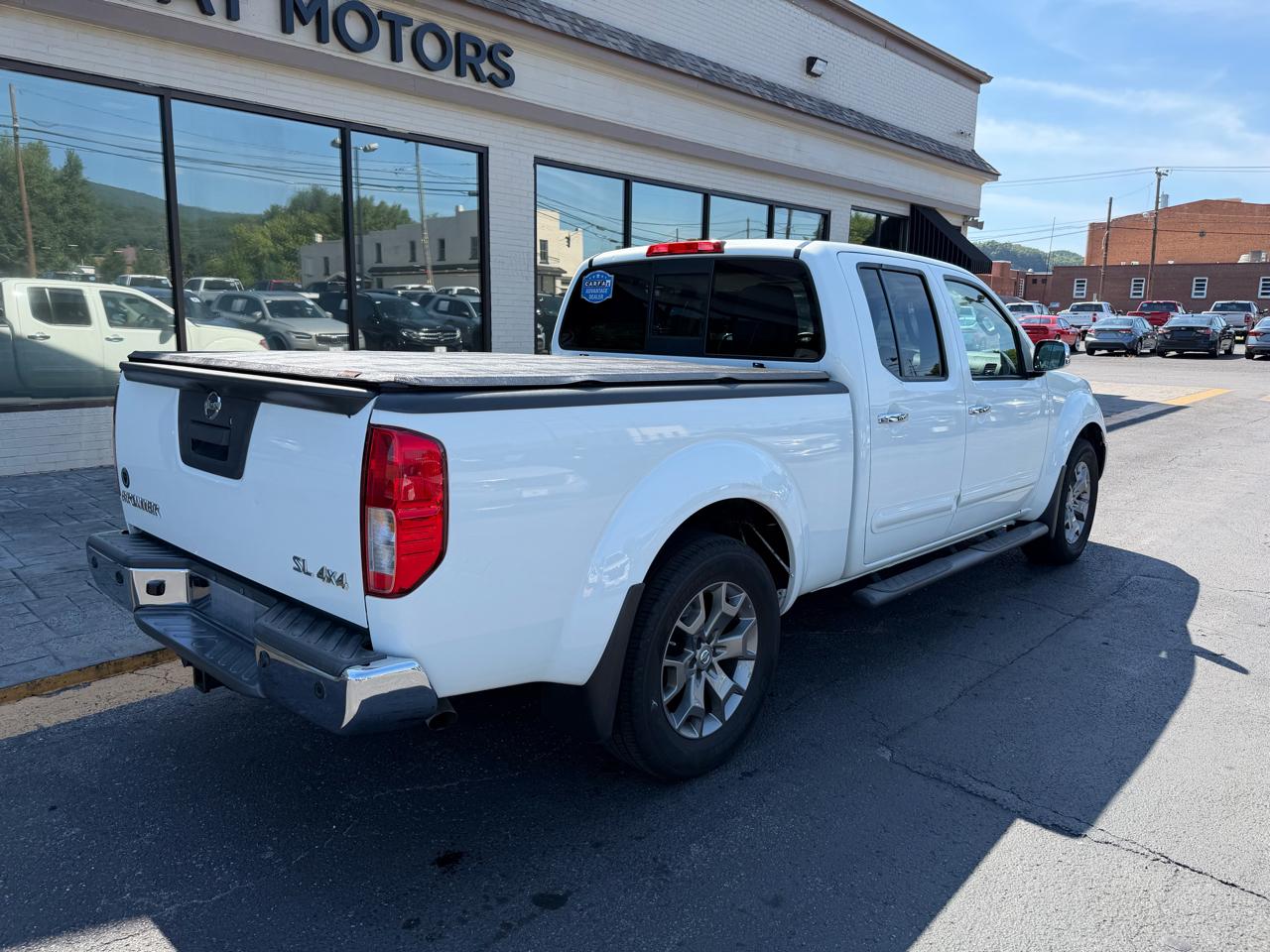 Nissan Frontier 4WD Crew Cab LWB Auto SL 2016