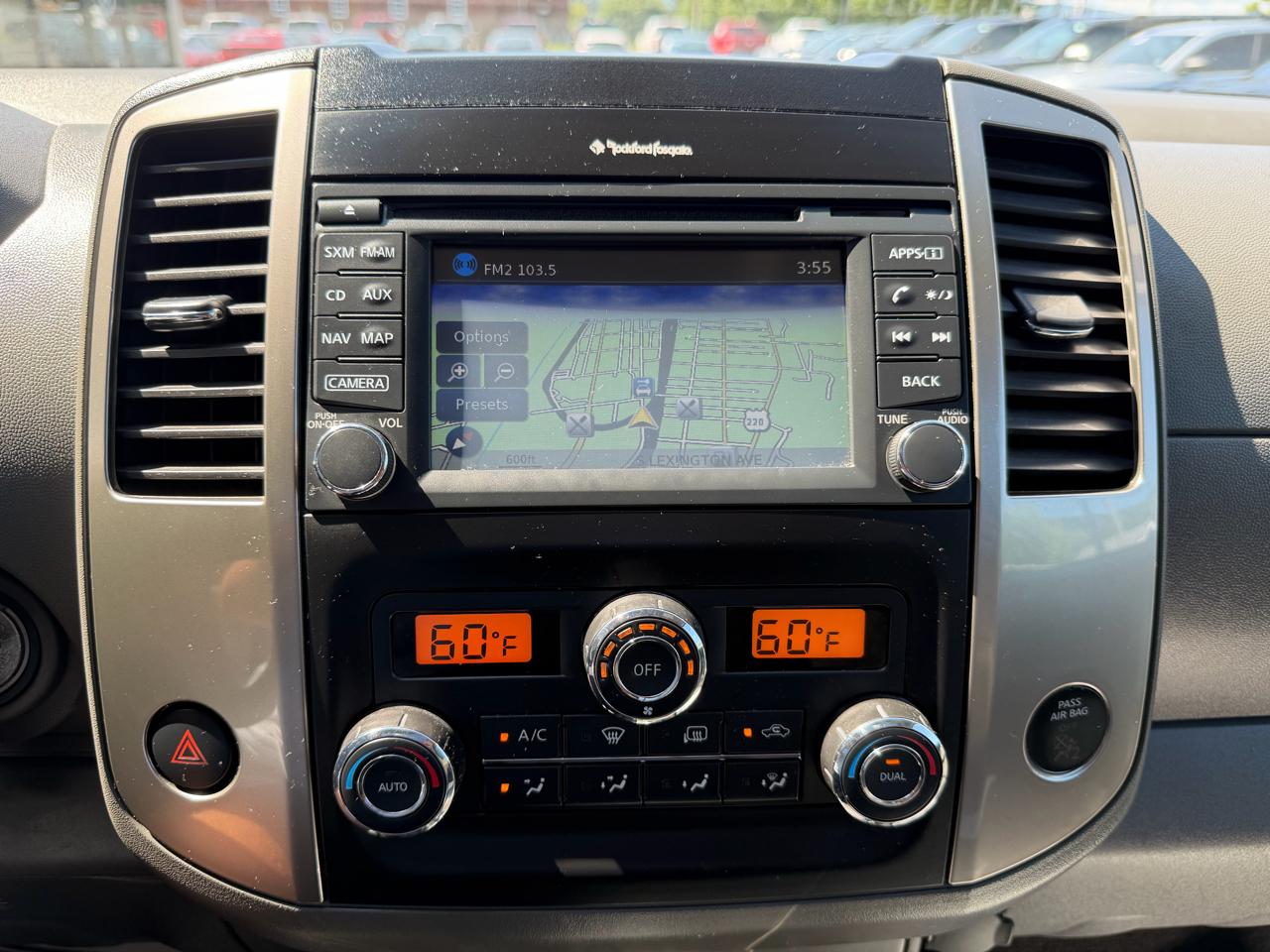 Nissan Frontier 4WD Crew Cab LWB Auto SL 2016