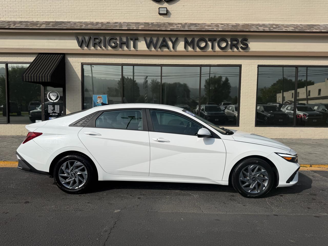 Hyundai Elantra SEL IVT 2024
