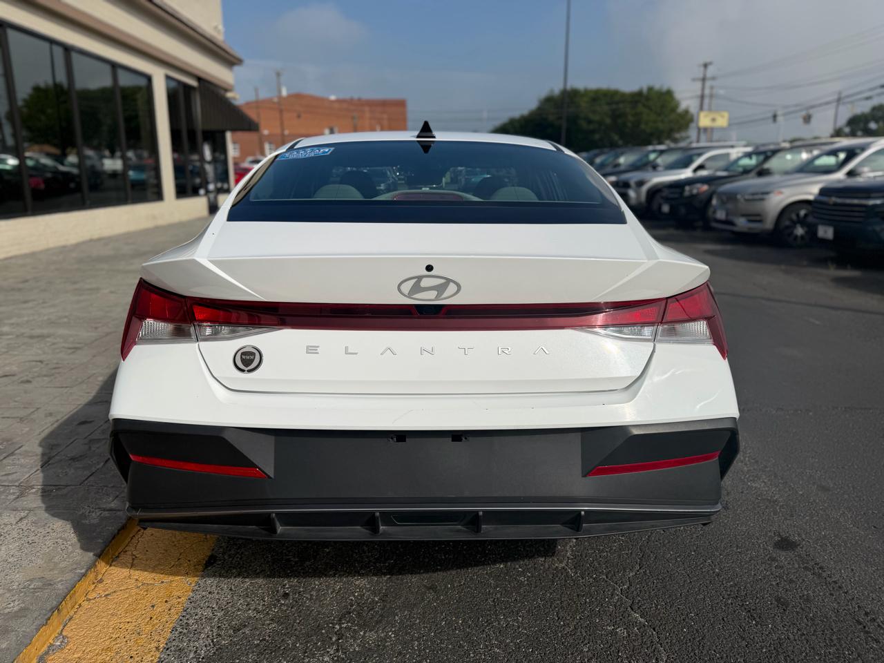 Hyundai Elantra SEL IVT 2024