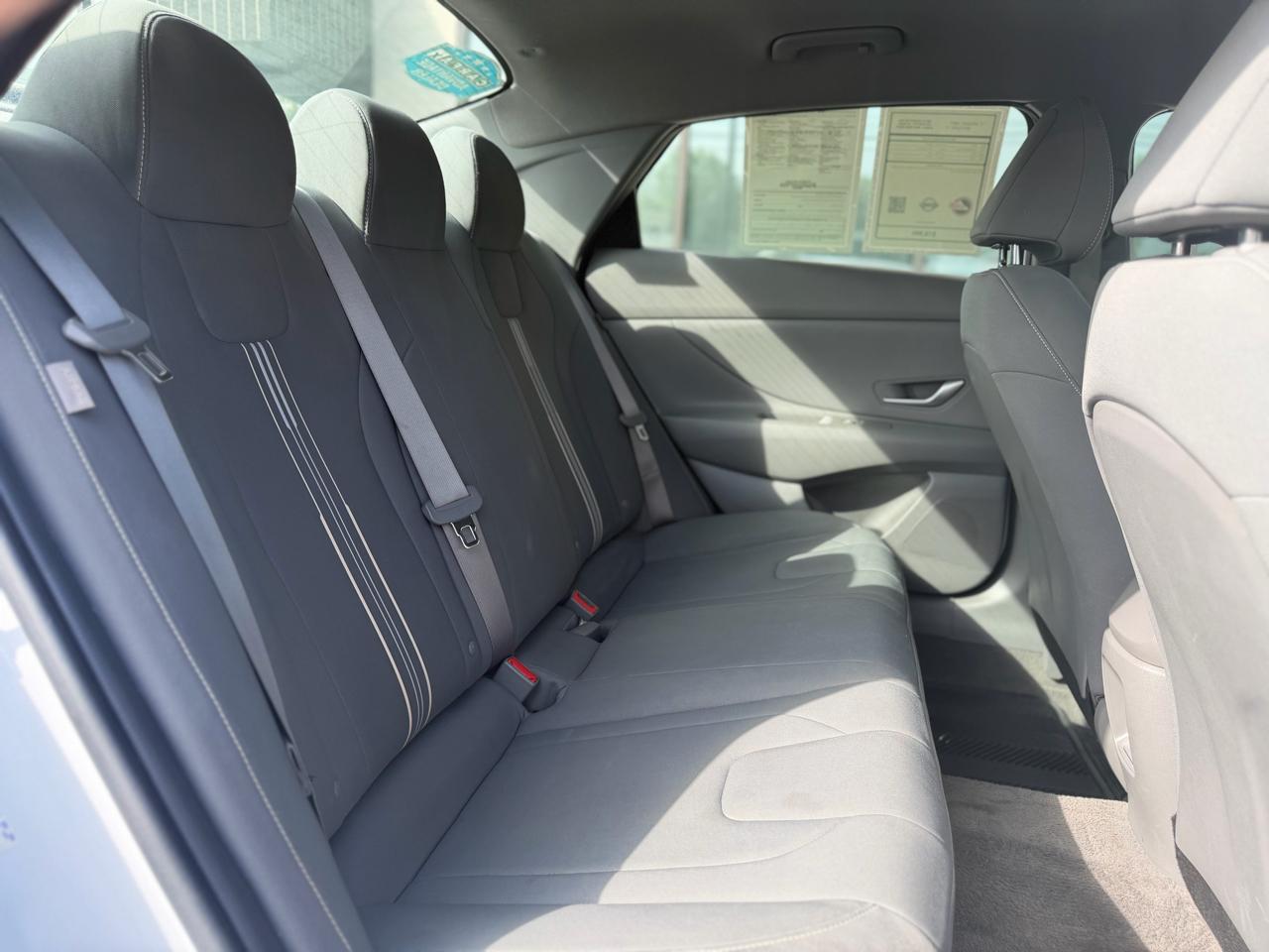 Hyundai Elantra SEL IVT 2024