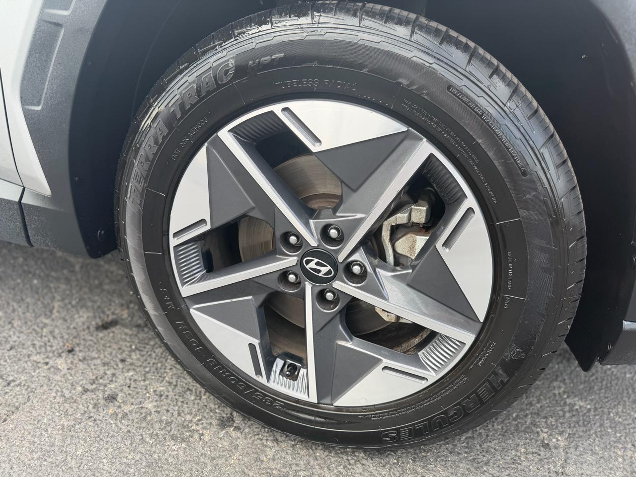 Hyundai Tucson SEL FWD 2025