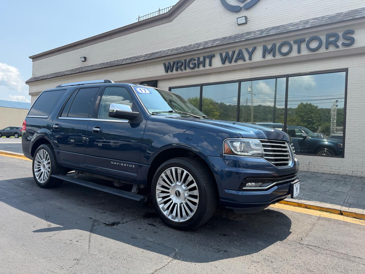 2017 Lincoln Navigator SELECT