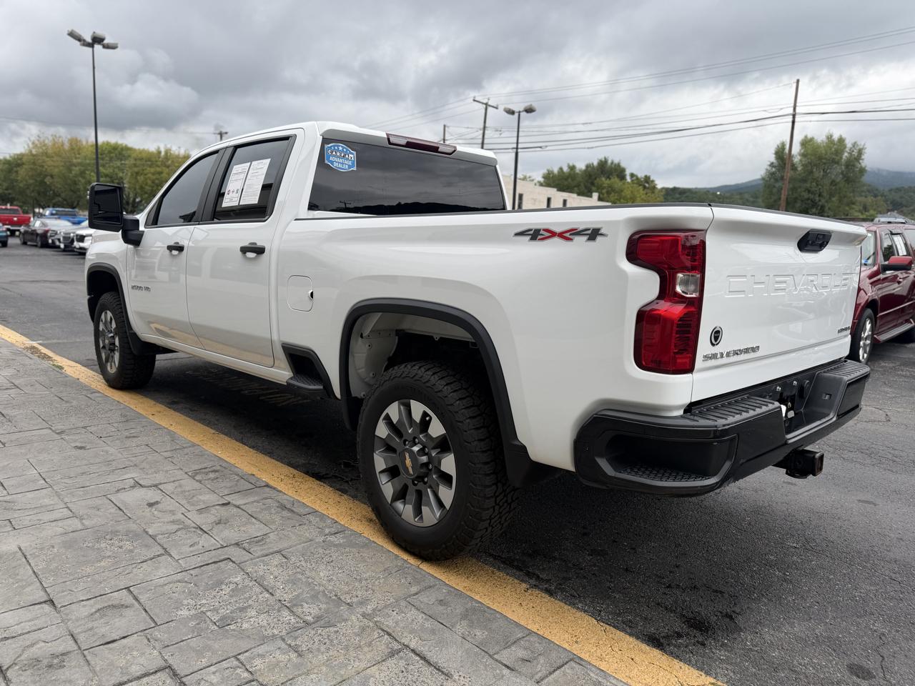 Chevrolet Silverado 2500HD 4WD Crew Cab 159" Custom 2022