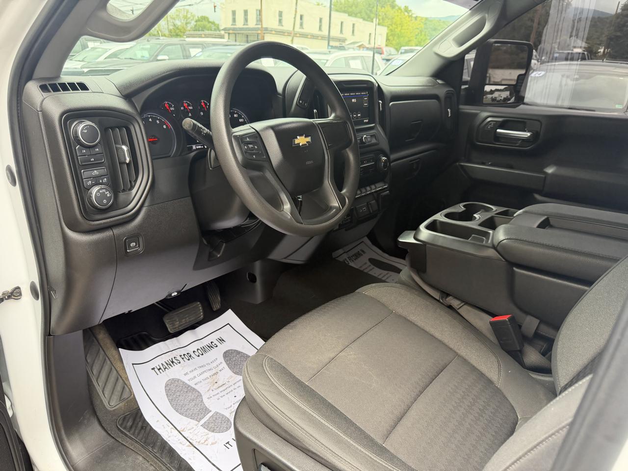 Chevrolet Silverado 2500HD 4WD Crew Cab 159" Custom 2022