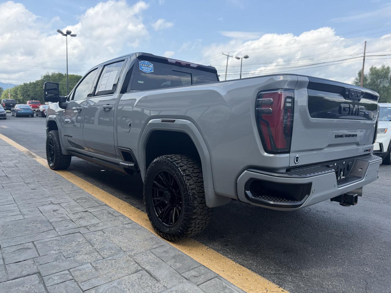 GMC Sierra 2500HD 4WD Crew Cab 159" AT4 2024