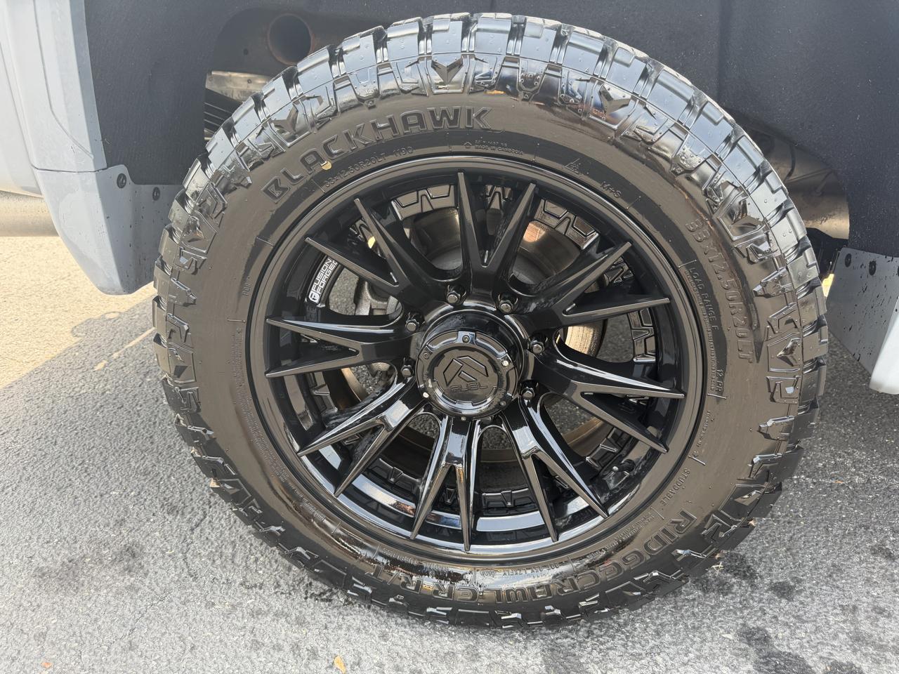 GMC Sierra 2500HD 4WD Crew Cab 159" AT4 2024