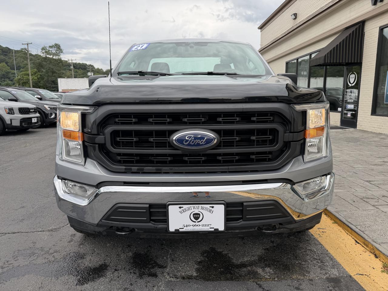 Ford F-150 XL 2021