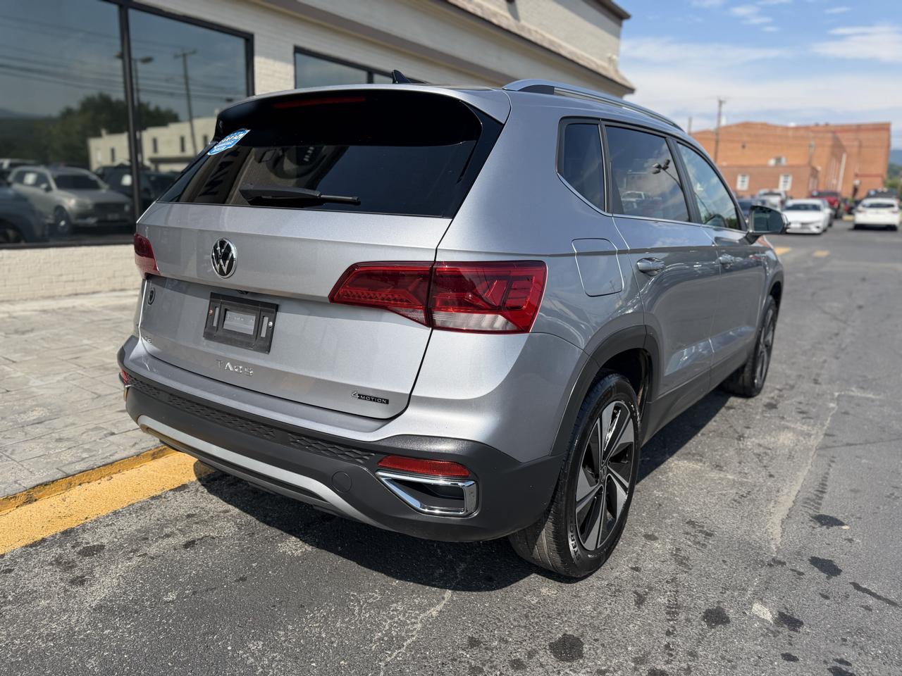 Volkswagen Taos SE 4Motion 2023