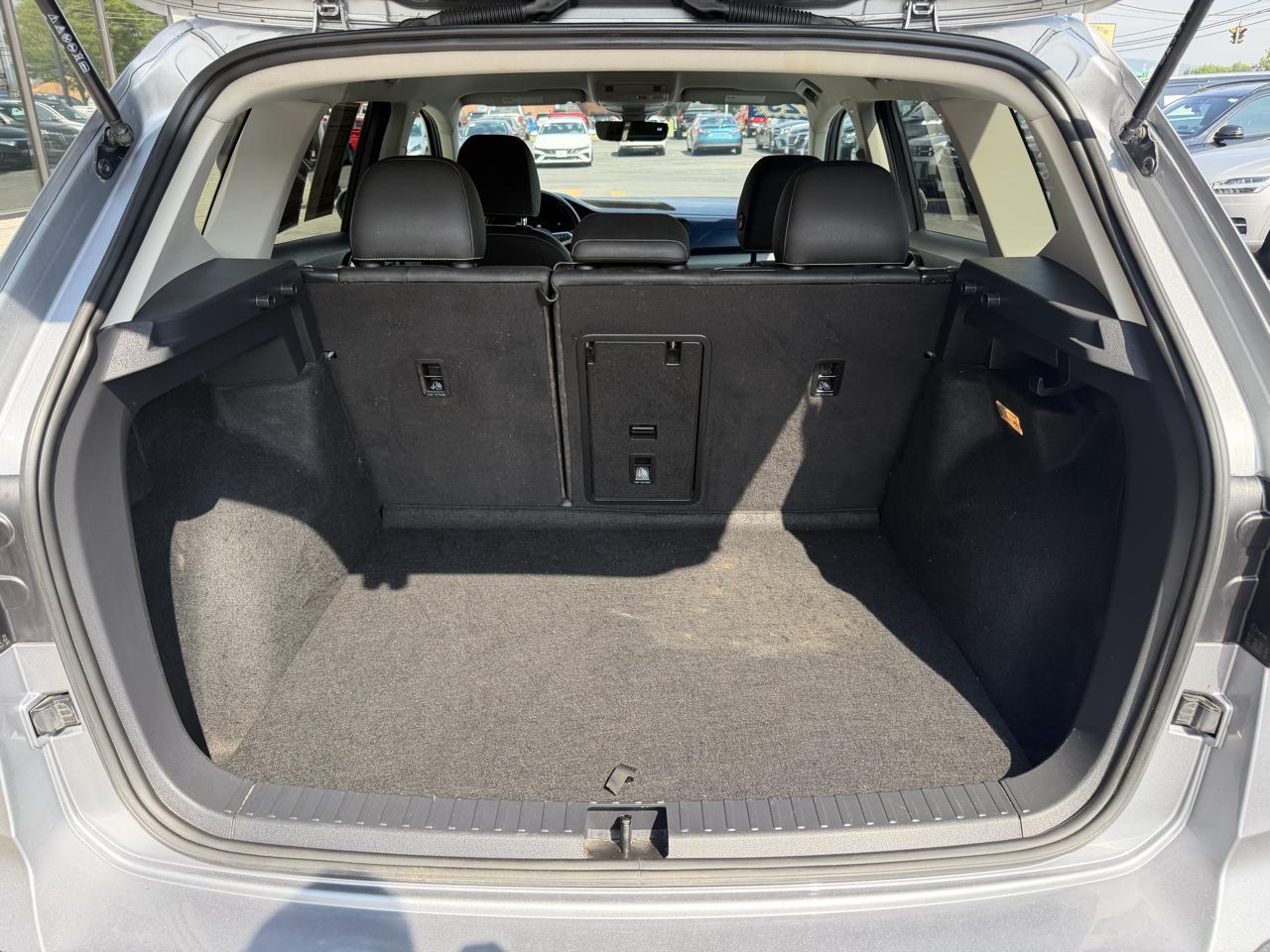 Volkswagen Taos SE 4Motion 2023