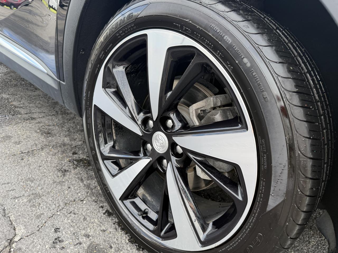 Buick Envision AWD 4dr Essence 2021