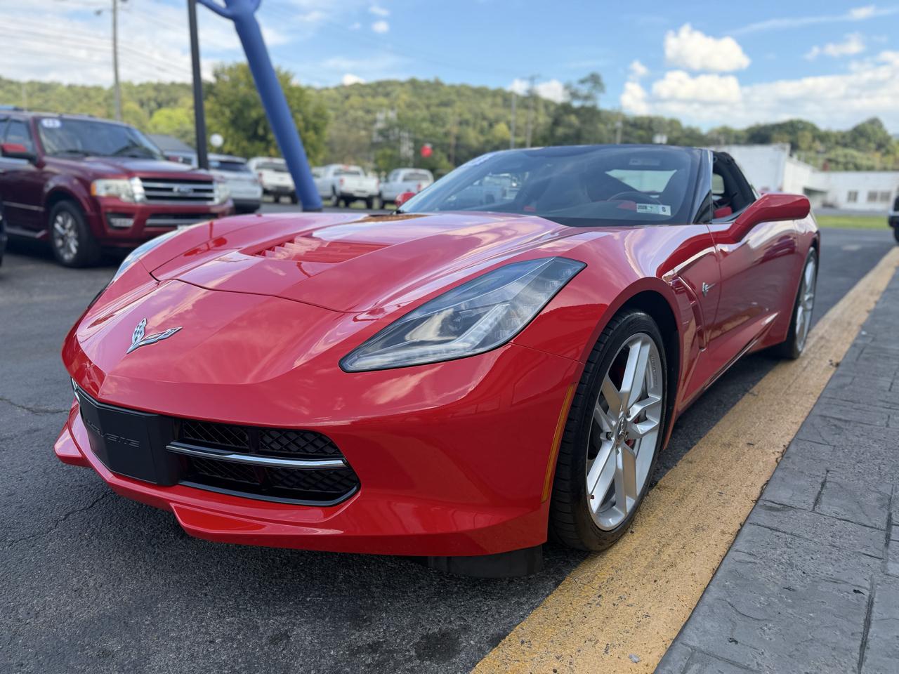 Chevrolet Corvette 2dr Stingray Cpe w/1LT 2018