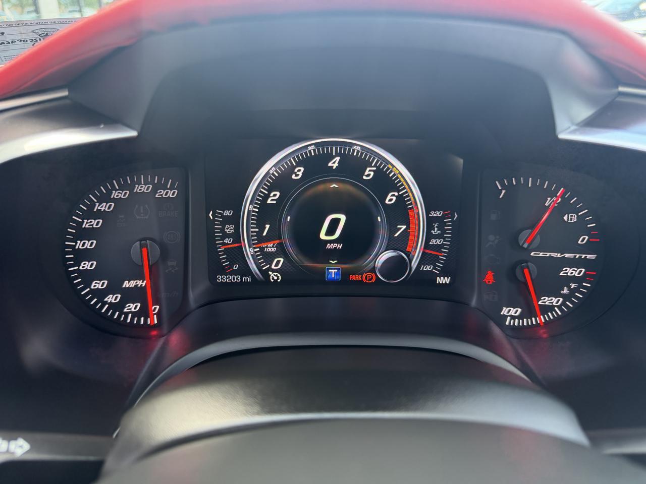 Chevrolet Corvette 2dr Stingray Cpe w/1LT 2018