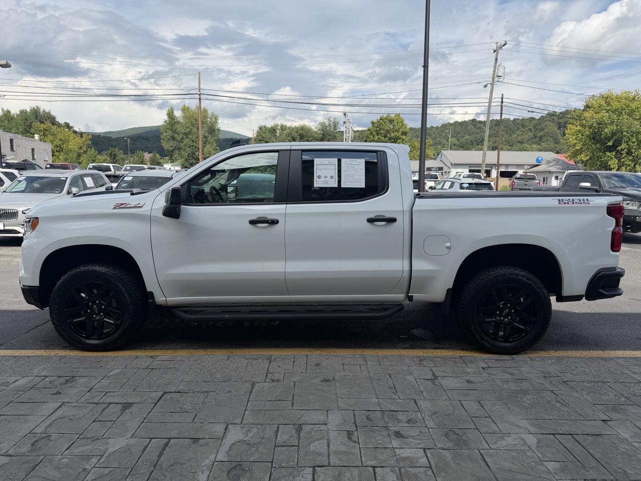 Chevrolet Silverado 1500  2025