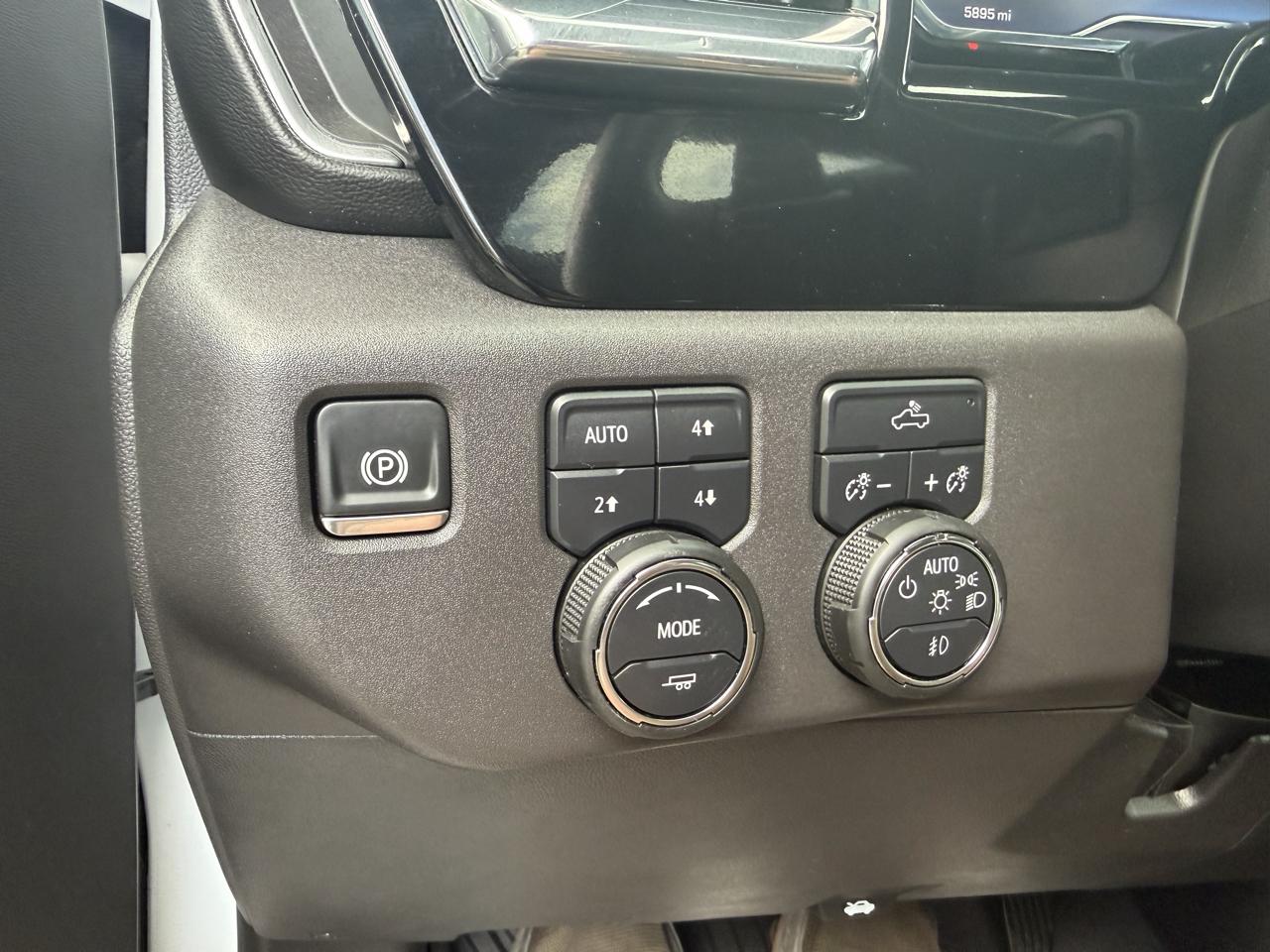Chevrolet Silverado 1500  2025