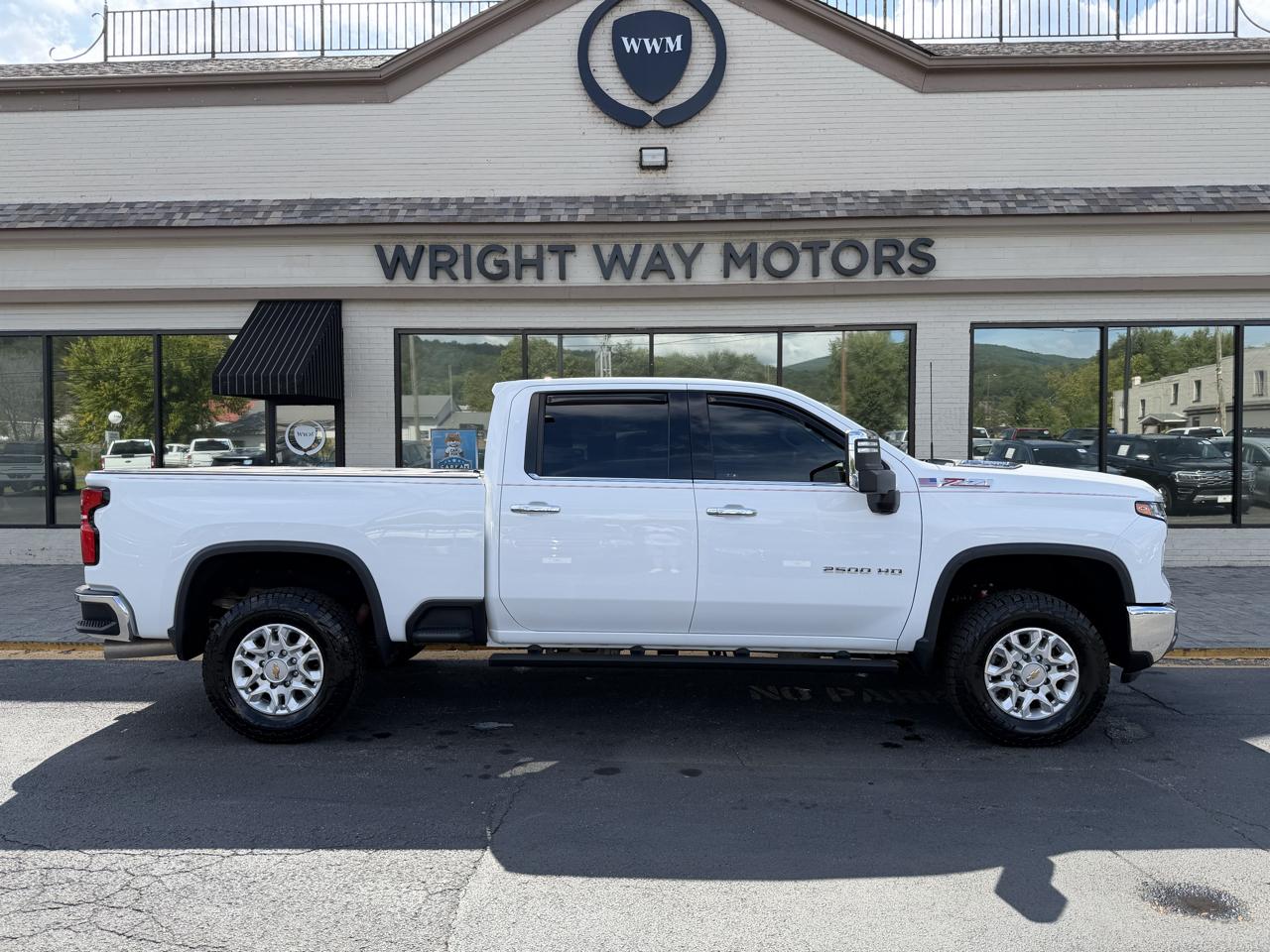 Chevrolet Silverado 2500HD 4WD Crew Cab 159" LTZ 2024