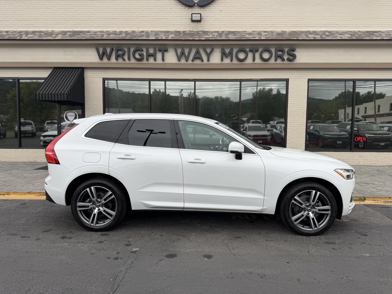 Volvo XC60 T5 AWD Momentum 2020