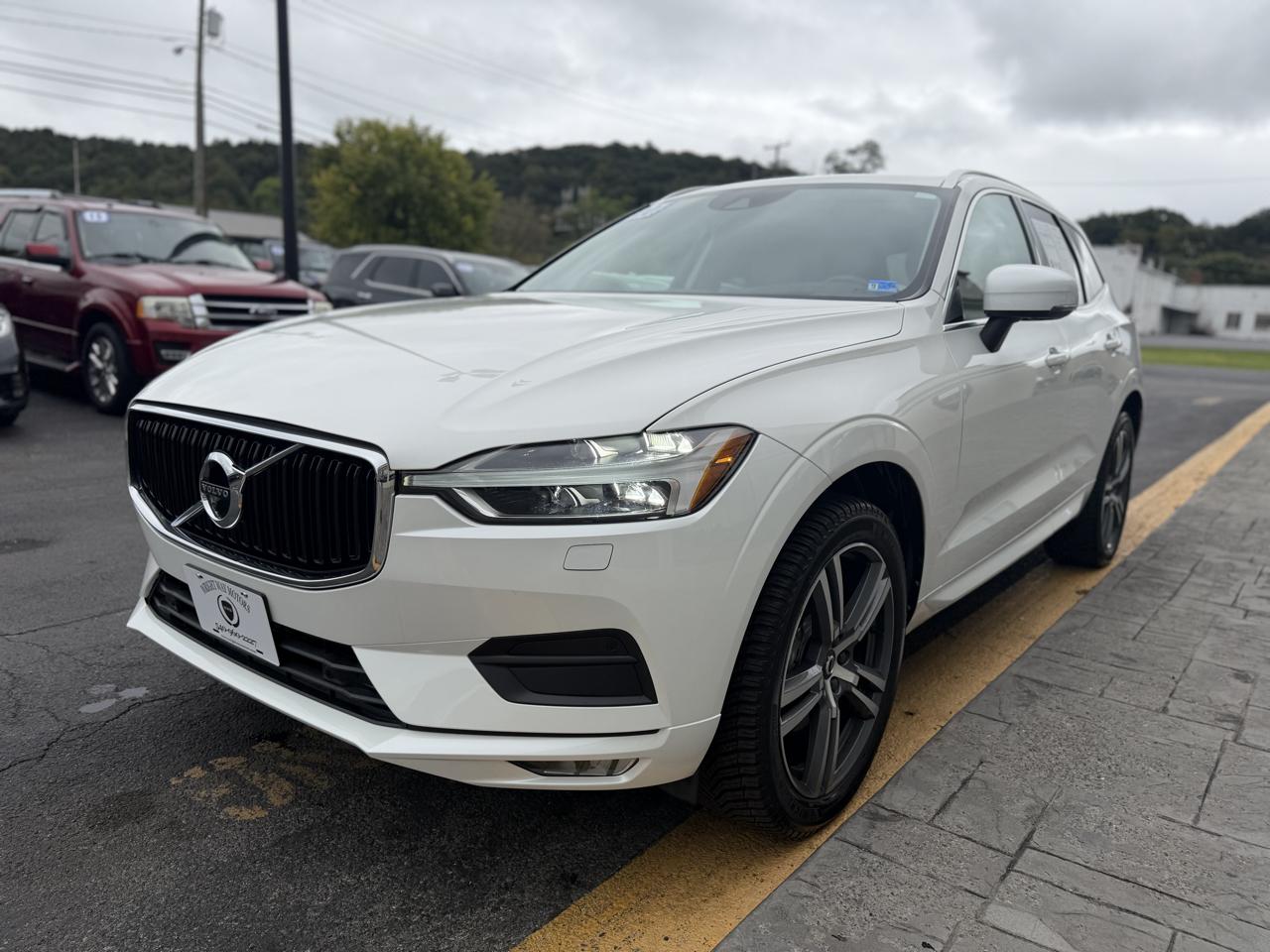 Volvo XC60 T5 AWD Momentum 2020