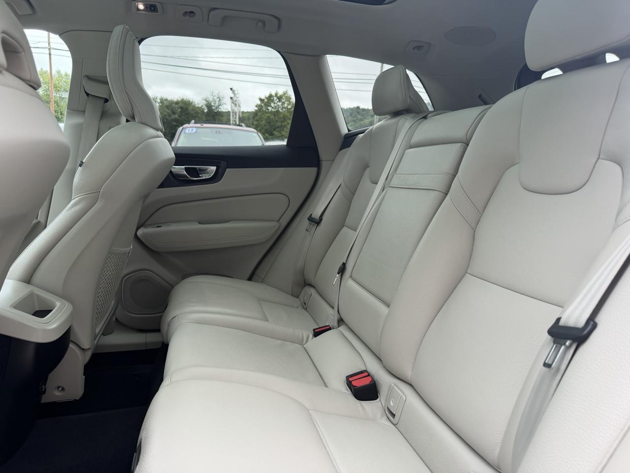 Volvo XC60 T5 AWD Momentum 2020