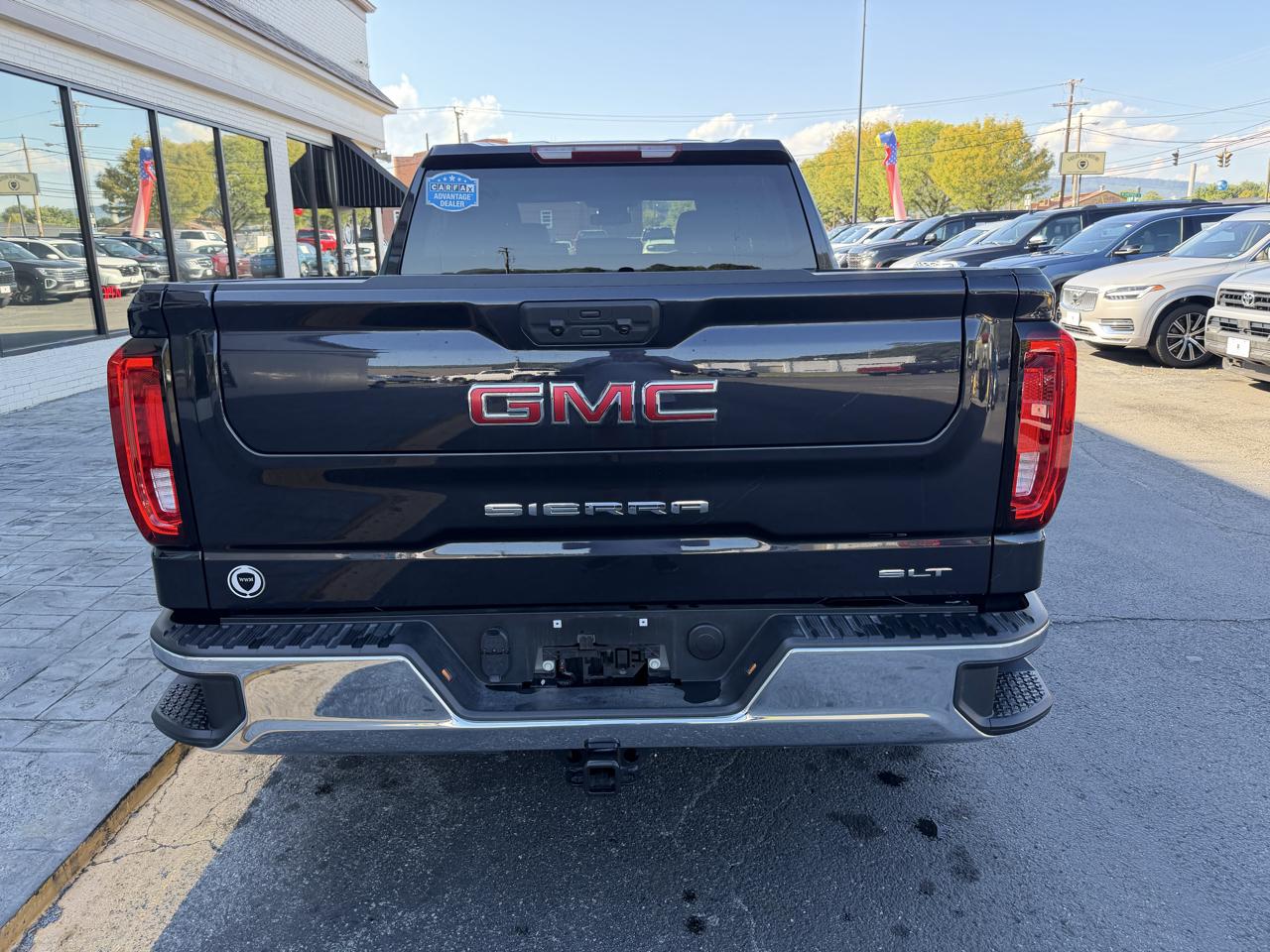 GMC Sierra 1500 4WD Crew Cab 147" SLT 2026
