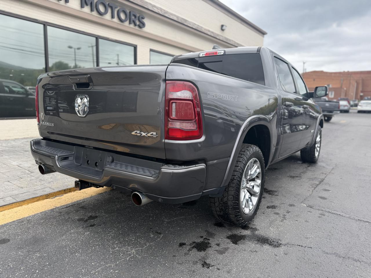 RAM 1500  2021