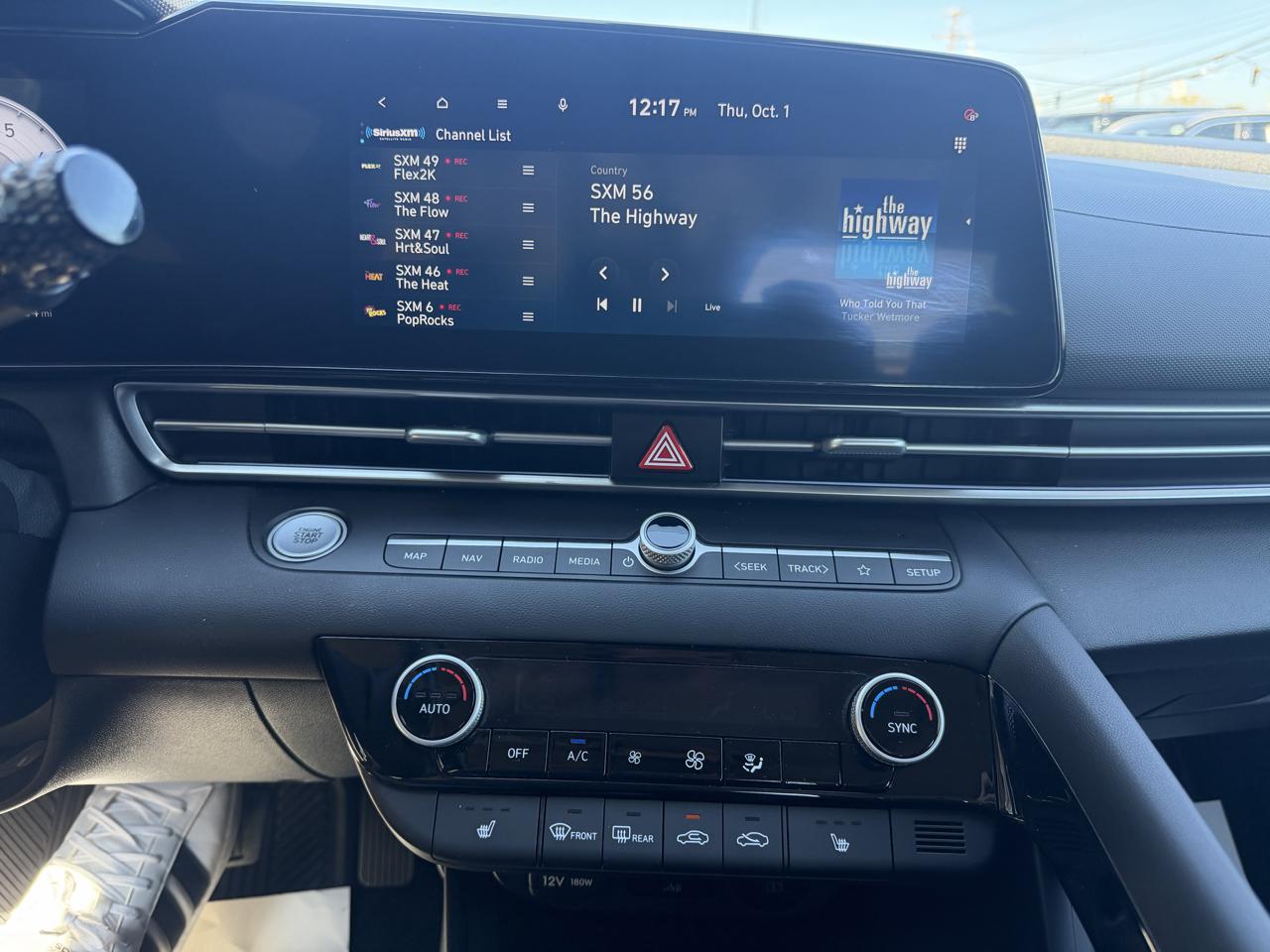 Hyundai Elantra Limited IVT 2025