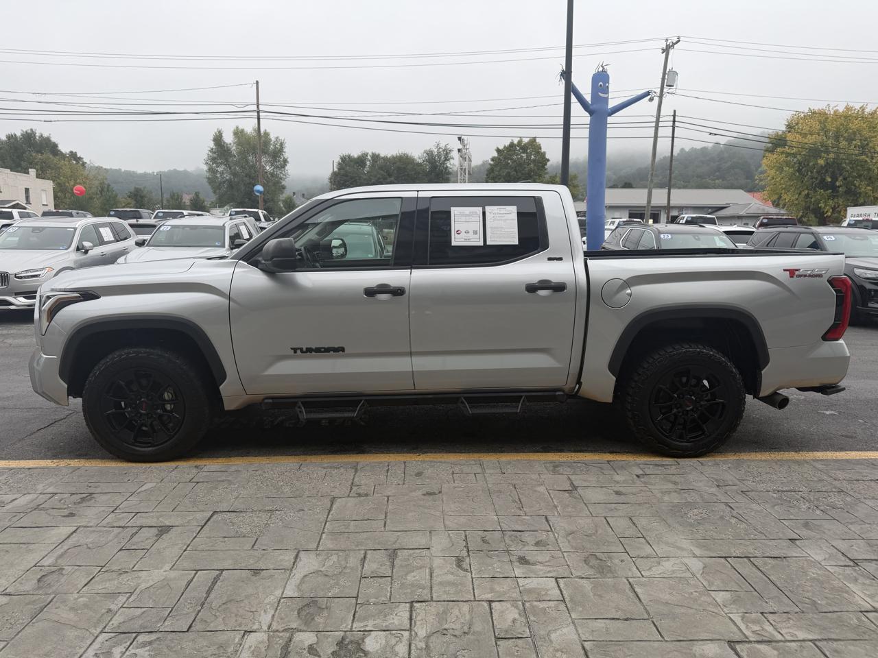 Toyota Tundra  2023