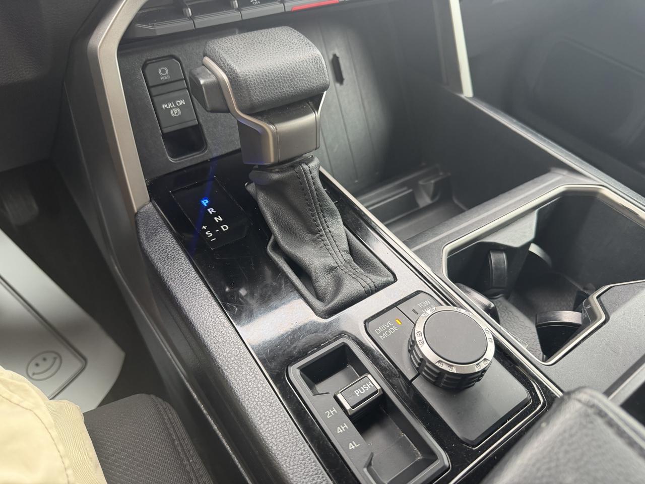 Toyota Tundra  2023