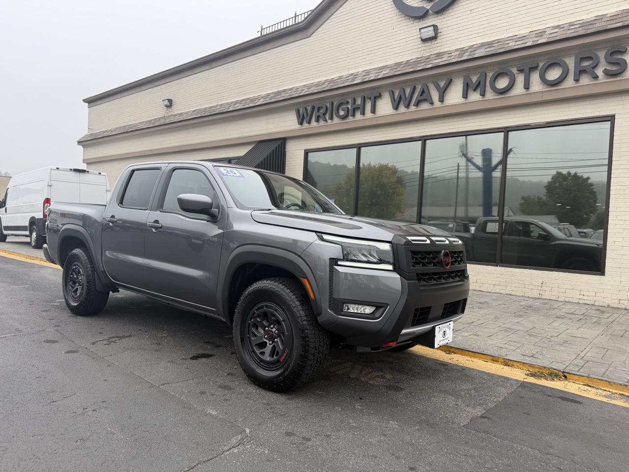 2026 Nissan Frontier CREW CAB 4X4 PRO-4X