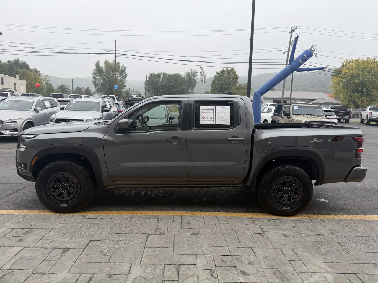 Nissan Frontier Crew Cab 4x4 PRO-4X 2026