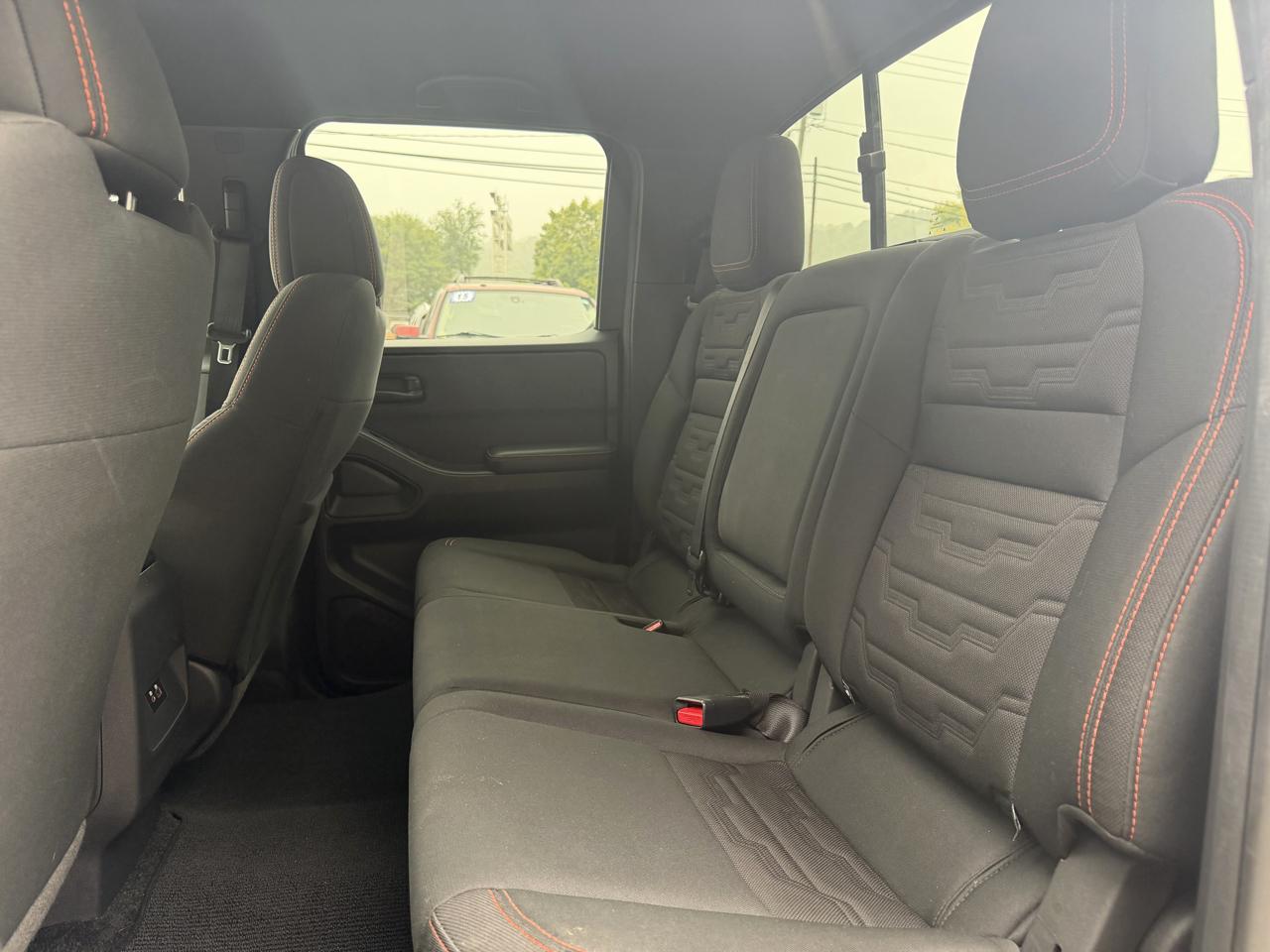 Nissan Frontier Crew Cab 4x4 PRO-4X 2026