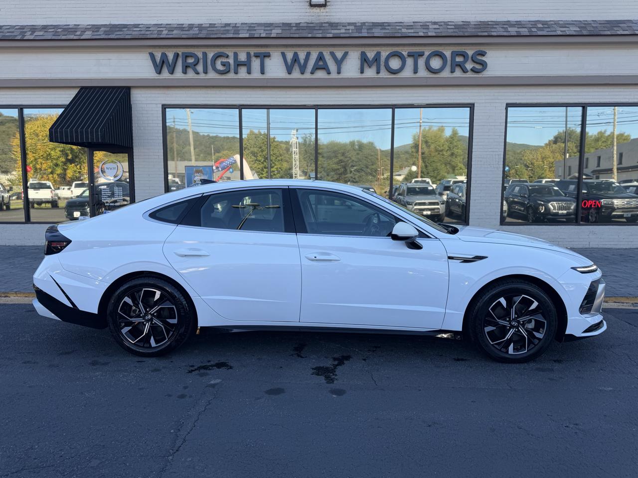 Hyundai Sonata SEL 2.5L FWD 2024