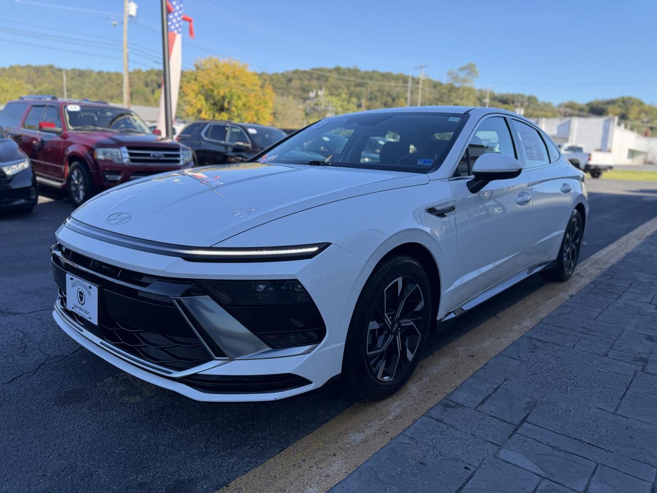 Hyundai Sonata SEL 2.5L FWD 2024