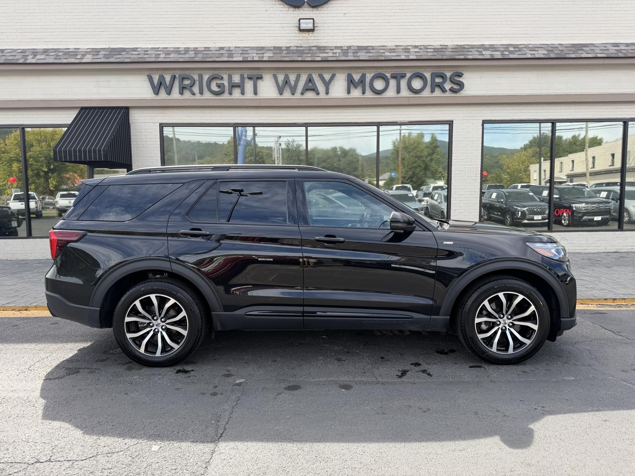 Ford Explorer ST 2026