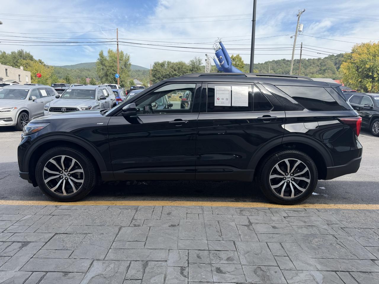 Ford Explorer ST 2026
