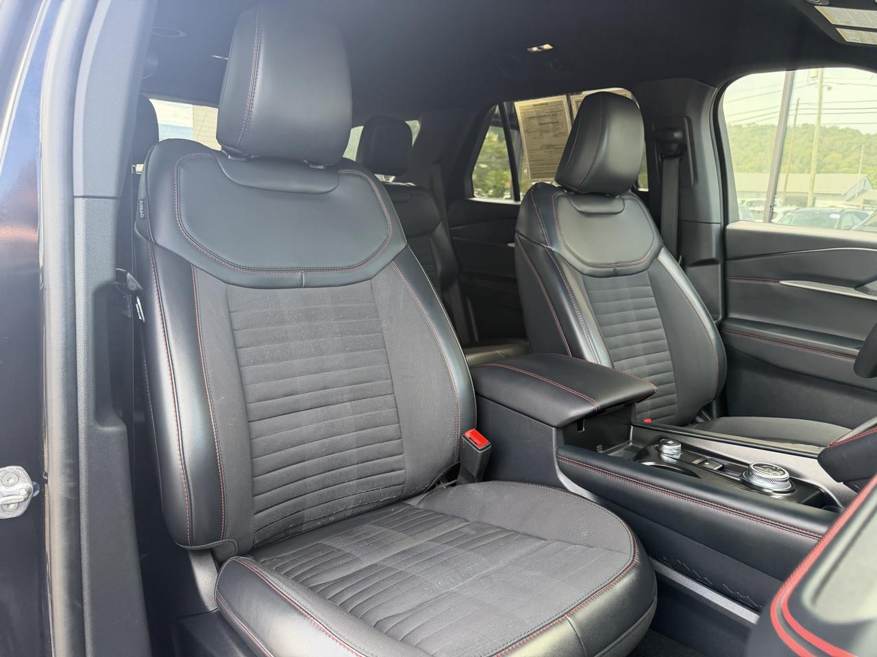 Ford Explorer ST 2026