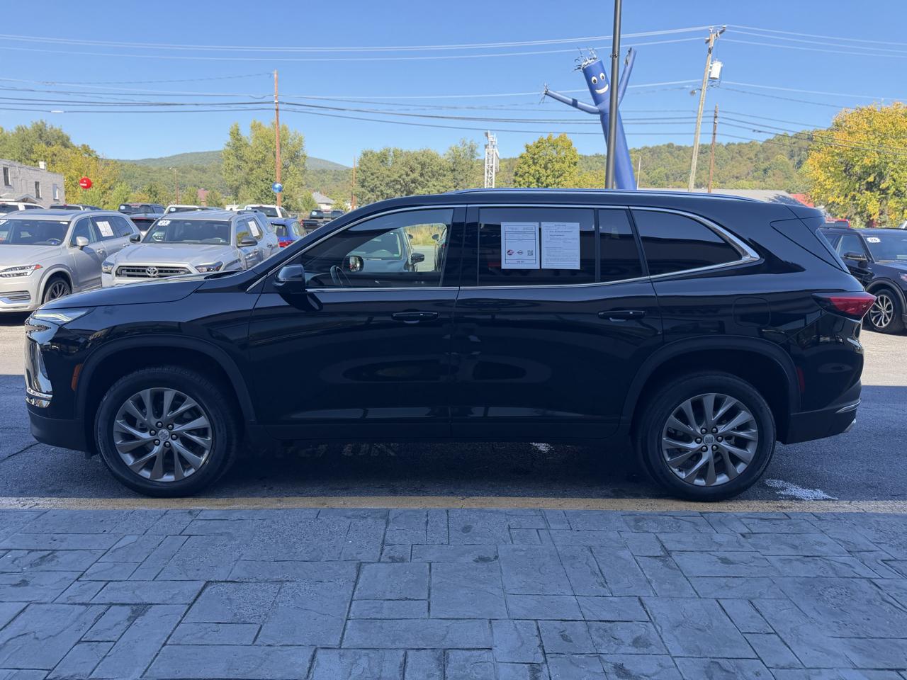 Buick Enclave 4dr Preferred 2025