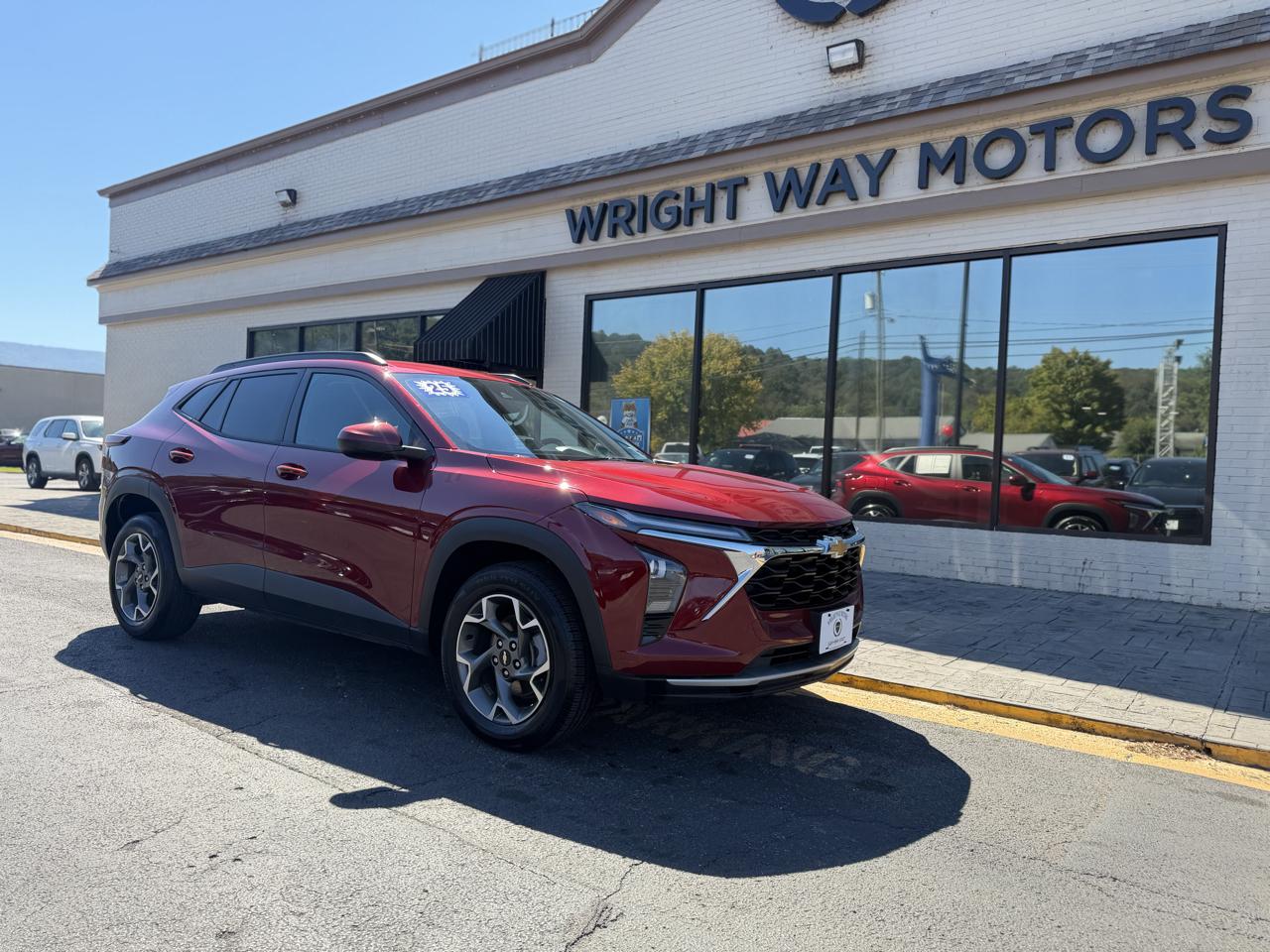 2025 Chevrolet Trax FWD 4DR LT