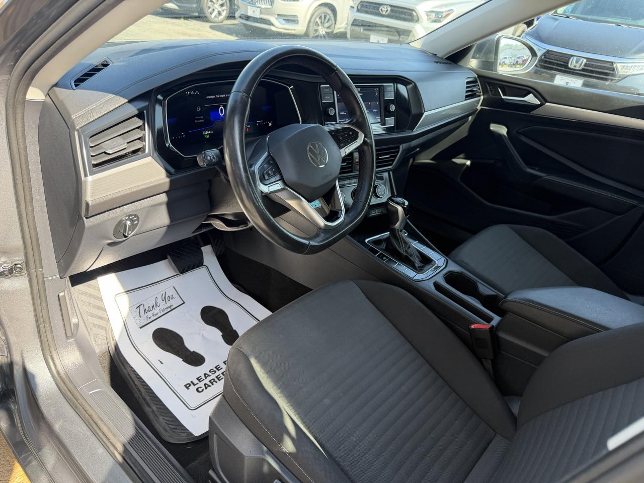 Volkswagen Jetta S Auto 2024