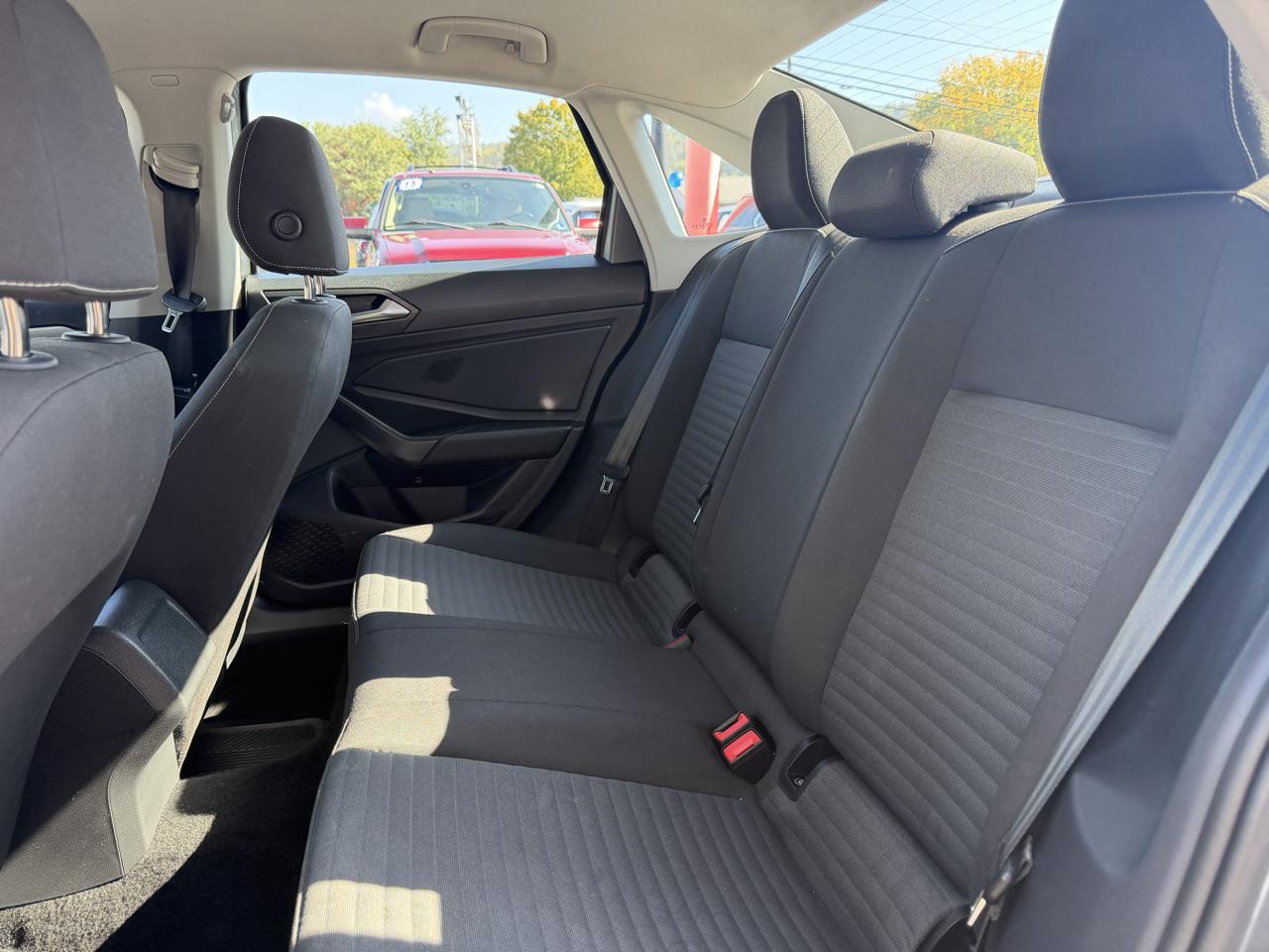 Volkswagen Jetta S Auto 2024