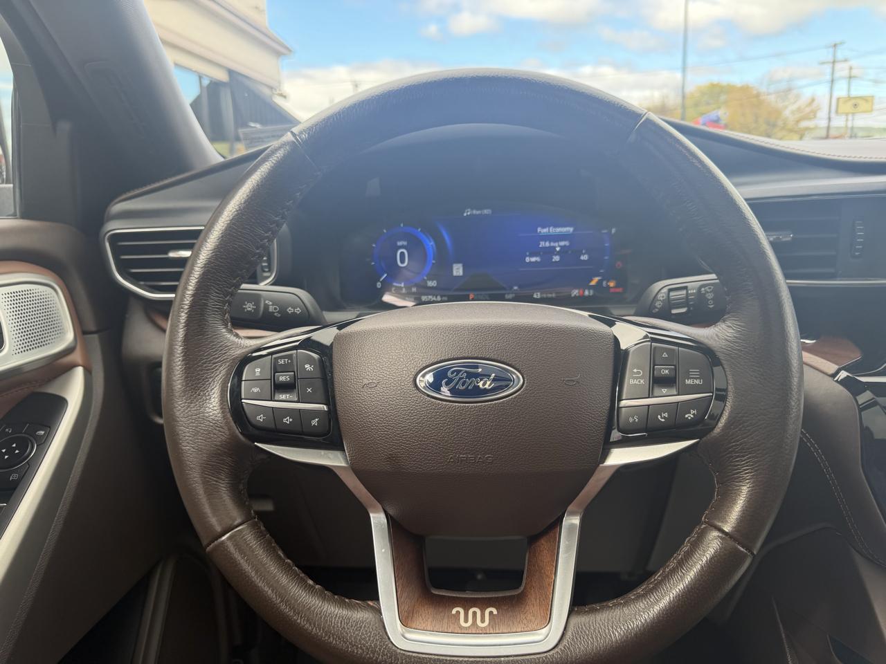 Ford Explorer King Ranch 2023