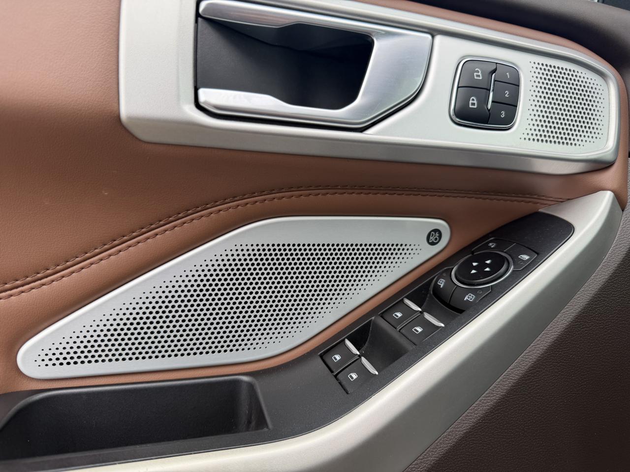Ford Explorer King Ranch 2023