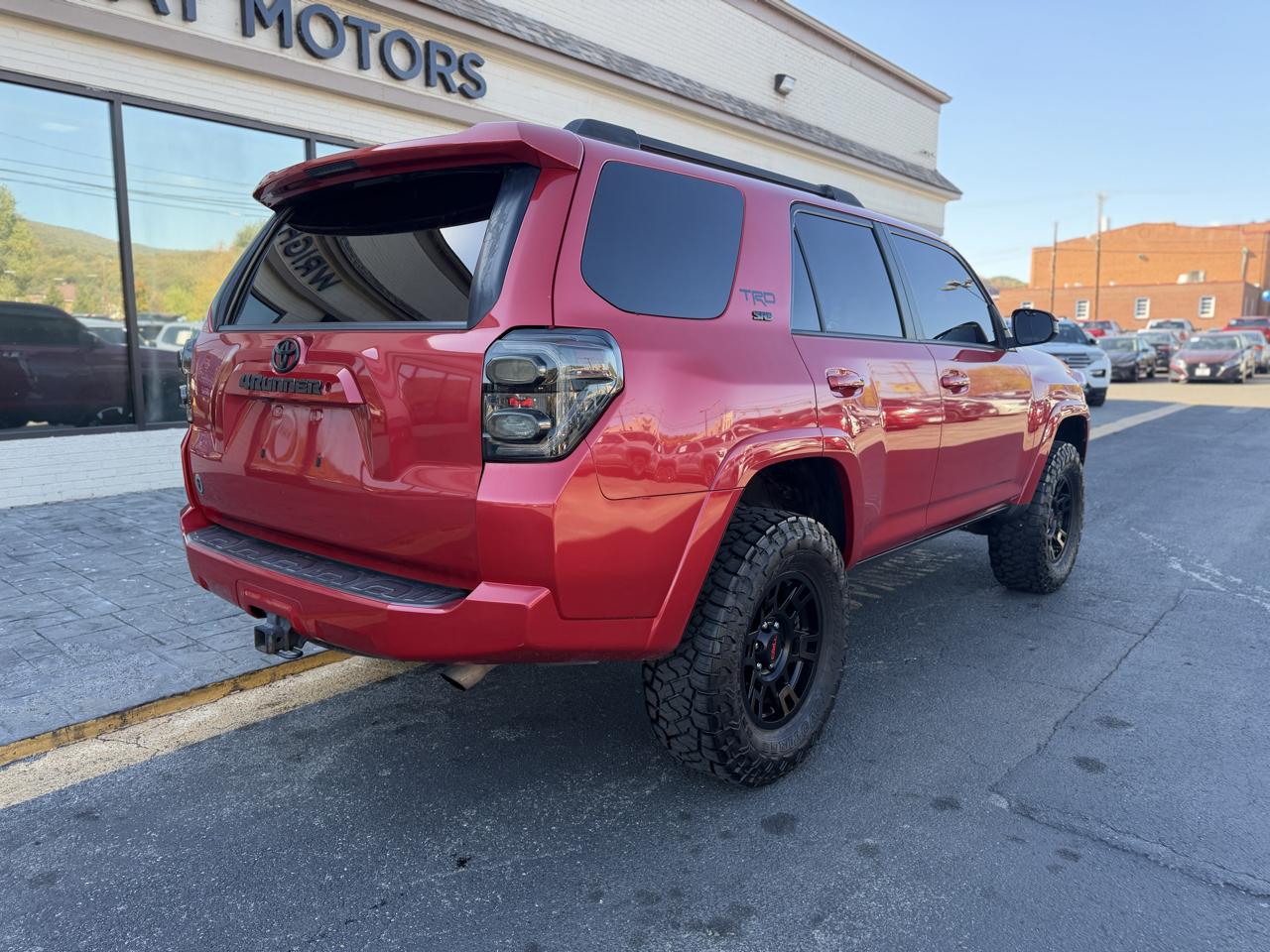 Toyota 4Runner SR5 4WD V6 2018