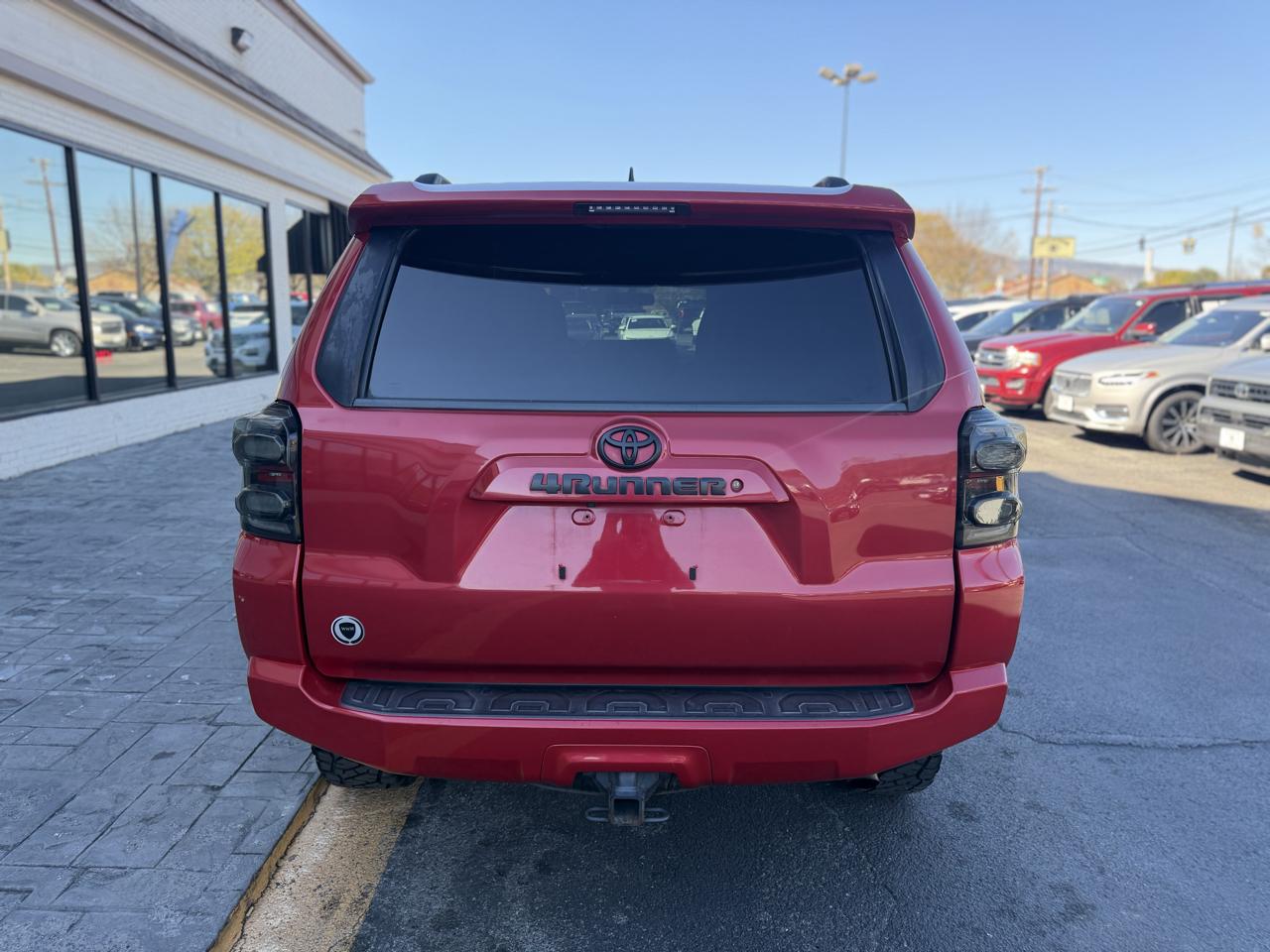 Toyota 4Runner SR5 4WD V6 2018