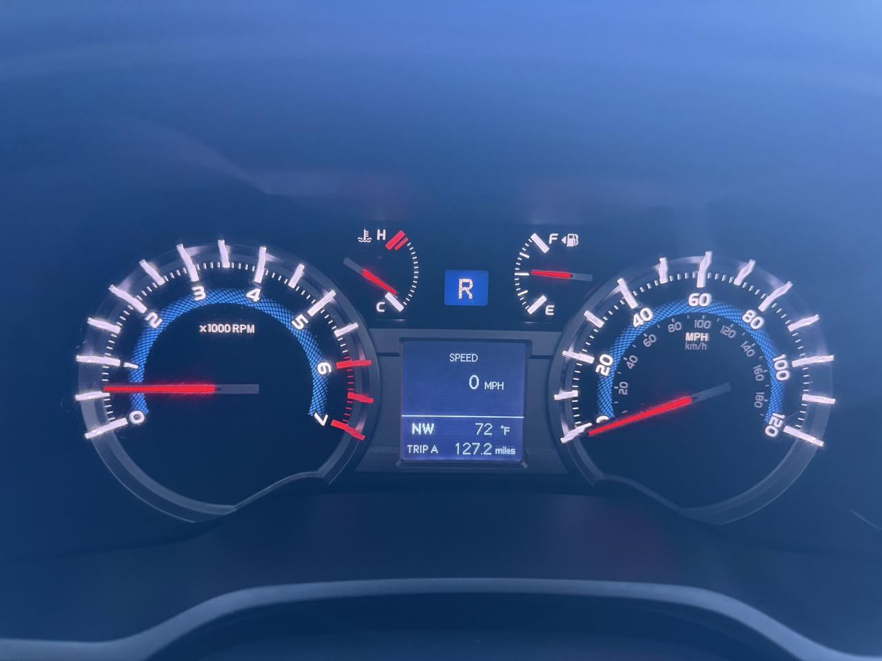 Toyota 4Runner SR5 4WD V6 2018