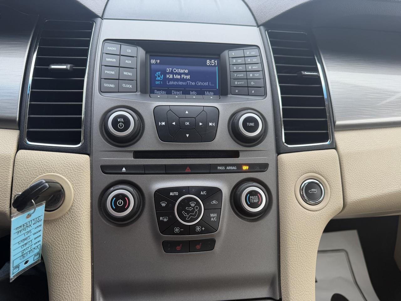 Ford Taurus SEL 2018